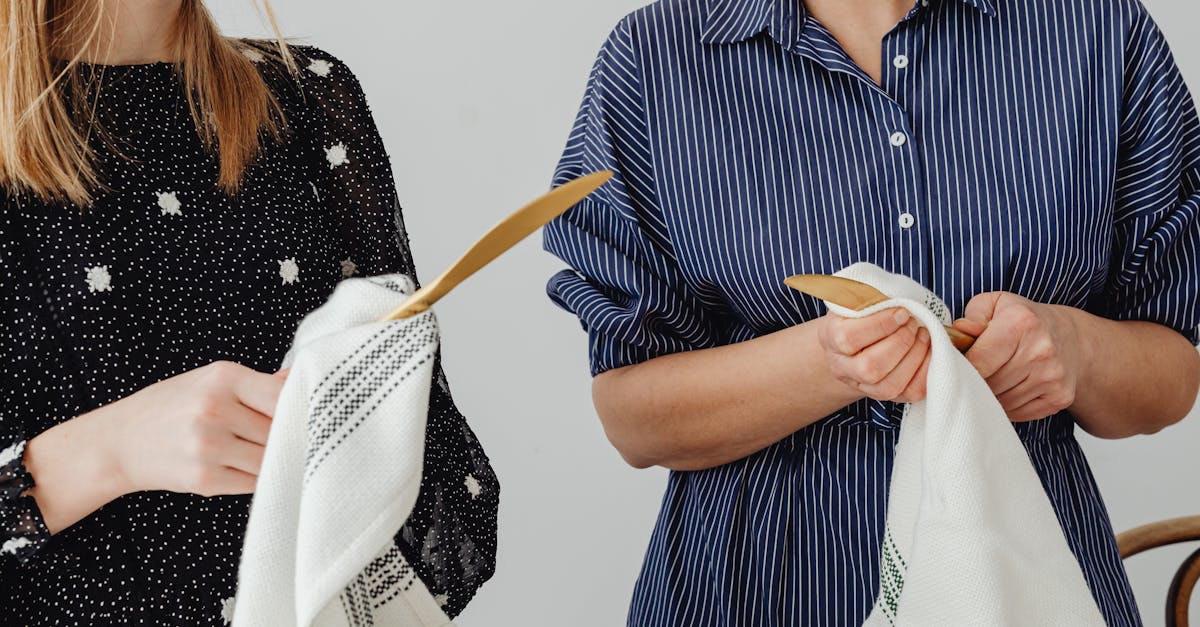 découvrez notre sélection de torchons de cuisine, alliant élégance et praticité. idéals pour égoutter, sécher et embellir votre espace culinaire, nos torchons sont disponibles dans divers motifs et matériaux. parfait pour une utilisation quotidienne ou comme cadeau.